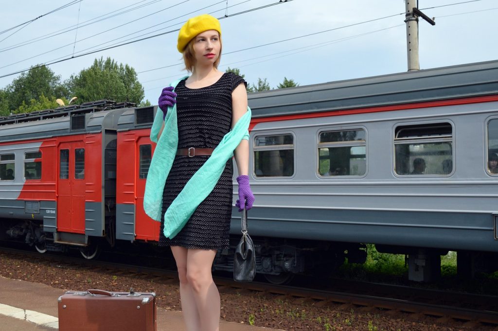 train, young woman, vintage, railway, retro, suitcase, dress, railway carriage, luggage, movement, railway station, peron, scarf